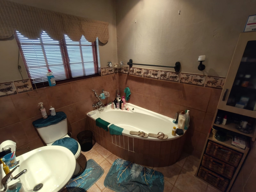 3 Bedroom Property for Sale in Cashan North West